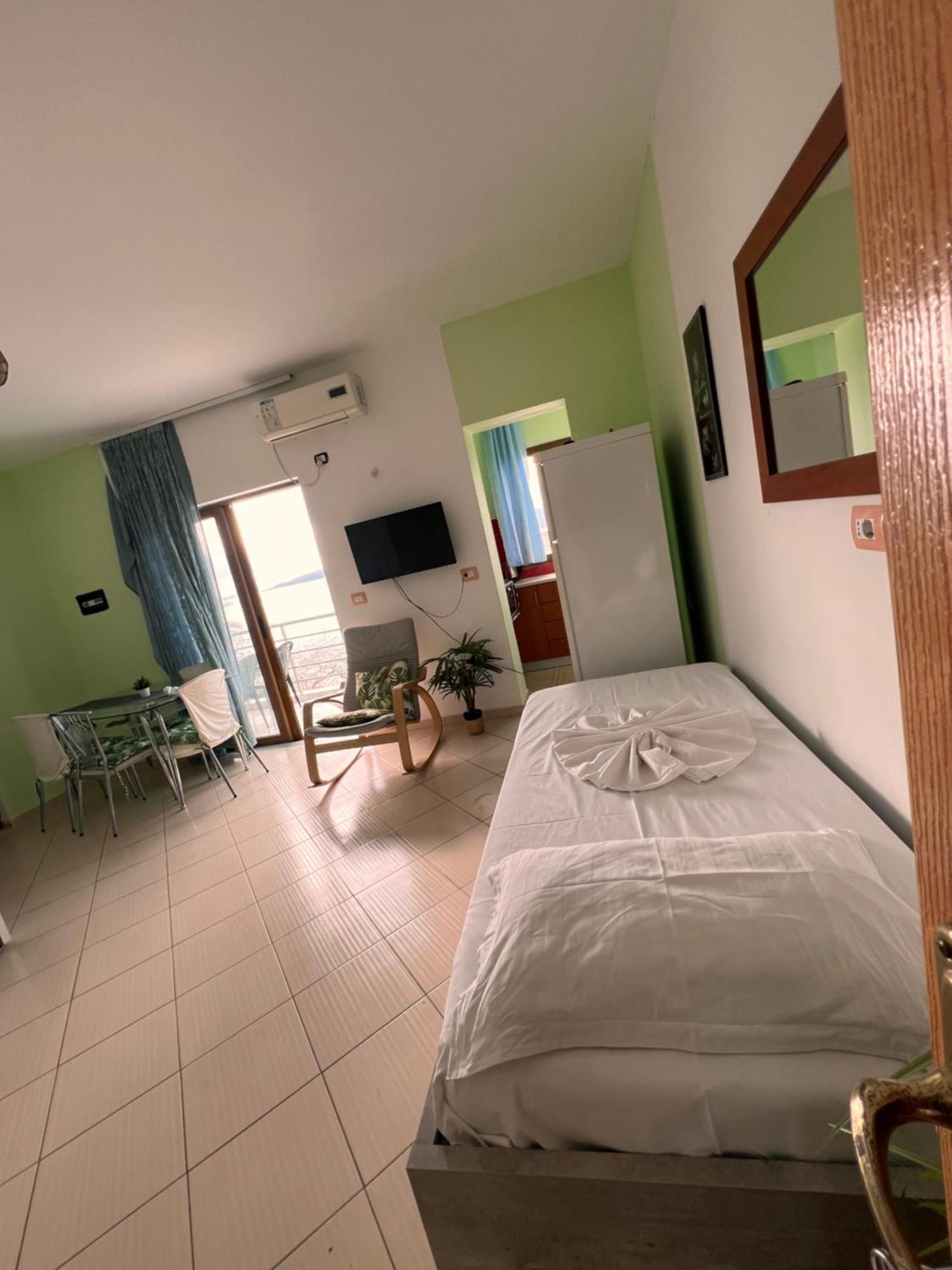 Majki Beach Apartments Sarandë Exterior foto